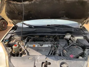 Honda CR-V 2008 Gold