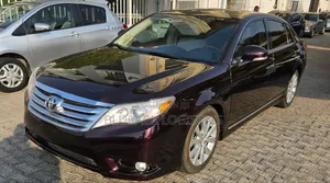Toyota Avalon Limited Sedan FWD (3.5L 6cyl 6A) 2011 Brown
