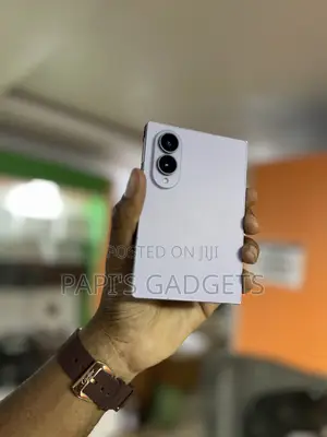 New Samsung Galaxy Z Fold8 512 GB Purple