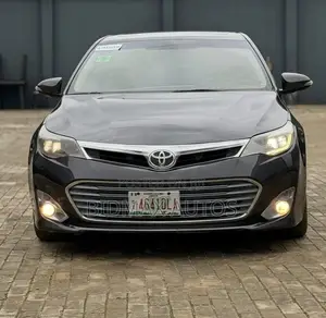 Toyota Avalon Limited 4dr Sedan (3.5L 6cyl 6A) 2014 Gray