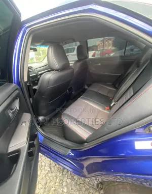 Toyota Camry 2015 Blue