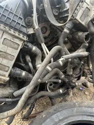 Range Rover Engine 2023 V8 SV