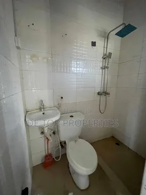 2bdrm Apartment in Ikota Villa, Lekki Phase 1 for rent