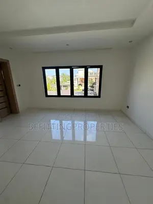 5bdrm Duplex in Parkview Estate for rent