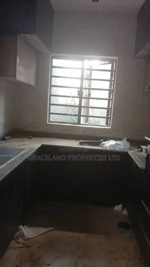 3bdrm Apartment in Ago Palace for rent