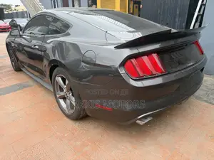 Ford Mustang 2015 Gray