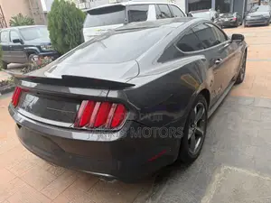 Ford Mustang 2015 Gray