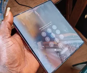 New Samsung Galaxy Z Fold4 256 GB Gray