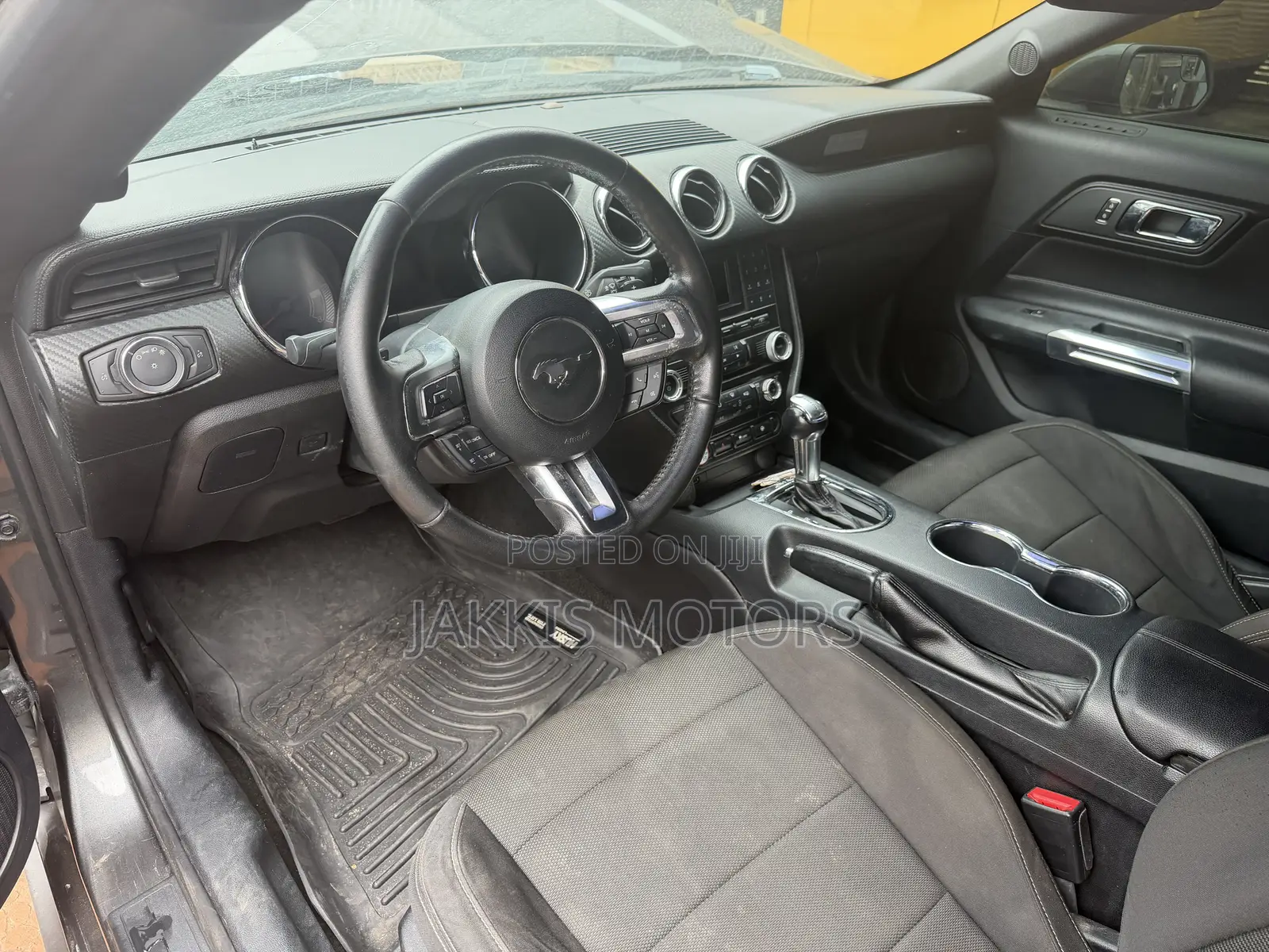 Ford Mustang 2015 Gray