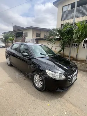Peugeot 301 2014 Black