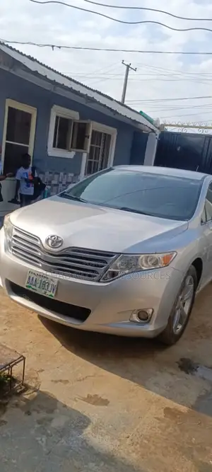 Toyota Venza V6 2009 Silver