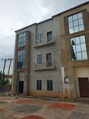 4bdrm Duplex in Kado for sale