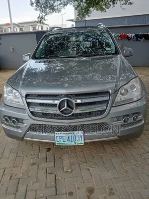 Mercedes-Benz GL-Class 2011 Gray