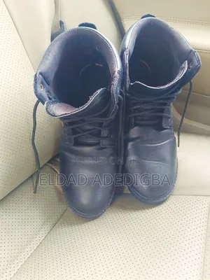 Timberland (BLACK)