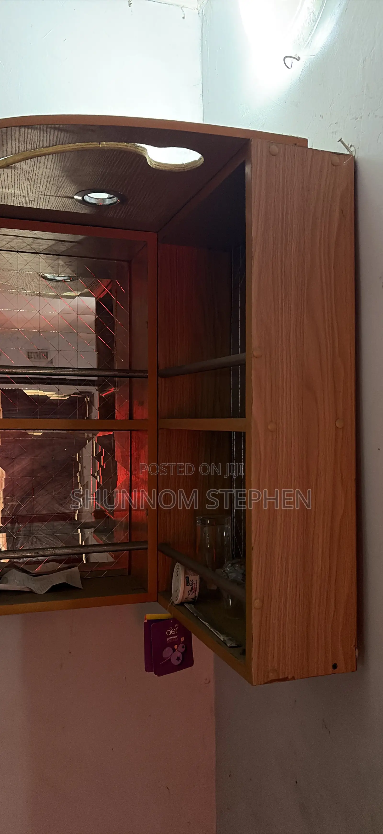 Wall Cabinet