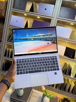 Laptop HP EliteBook 1040 G8 32GB Intel Core i7 SSD 512GB