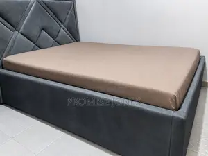 Modern Grey Velvet Upholstered Bed Frame – 4x6 Size & Mattress