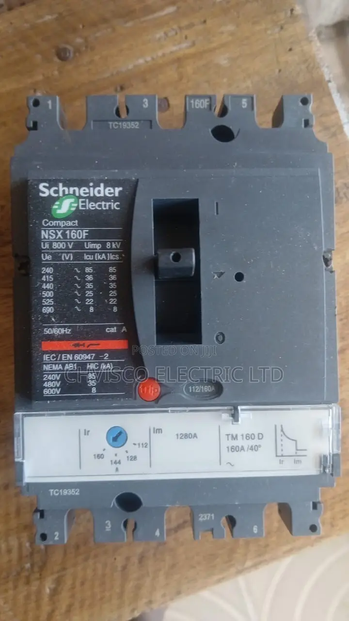 3p- 160A Schneider McCb