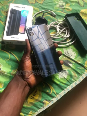 Samsung Galaxy A05 64 GB Graphite