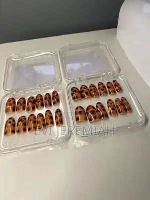 Press on Nails