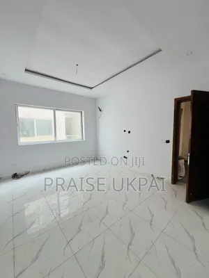 Furnished 2bdrm Apartment in Ikate for sale