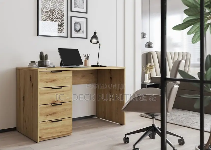 DSK19 Barold Design Study, Computer Desk