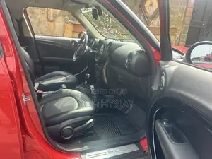 Mini Cooper Classic 2013 Red
