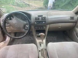 Toyota Corolla Sedan 1998 Gold