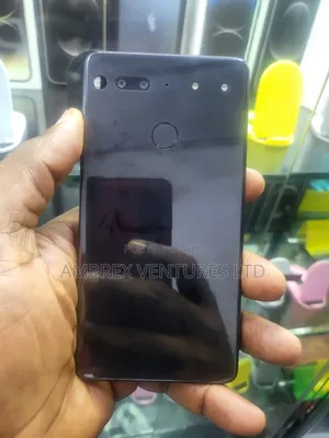 Essential PH-1 128 GB Black