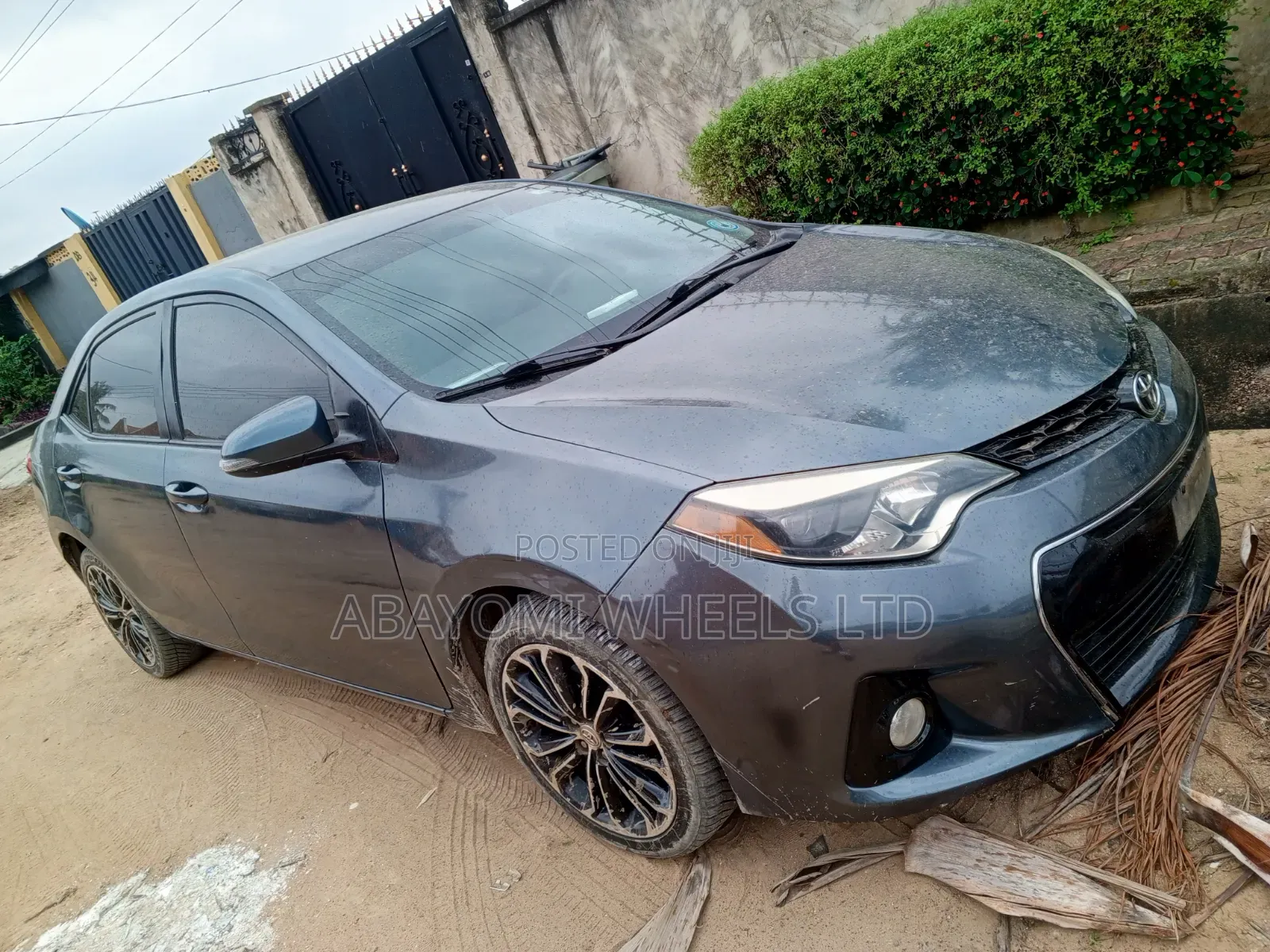 Toyota Corolla 2016 Gray