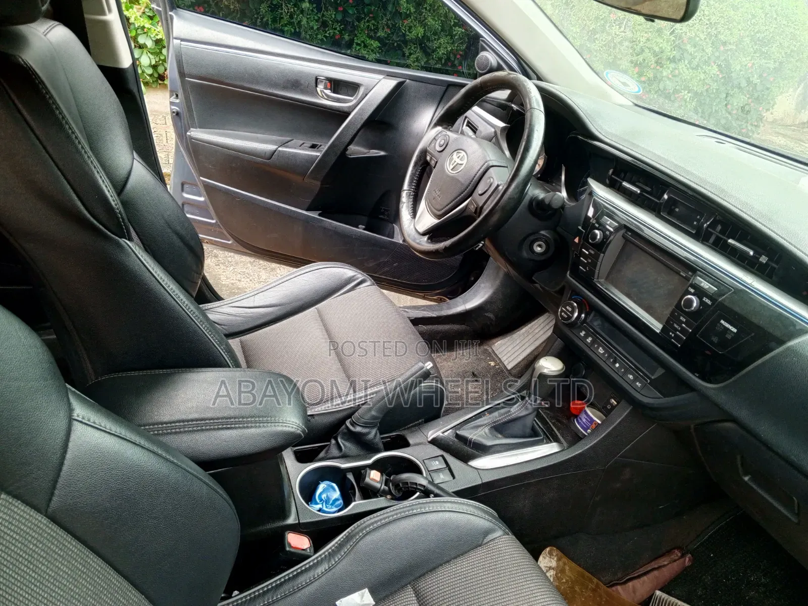 Toyota Corolla 2016 Gray