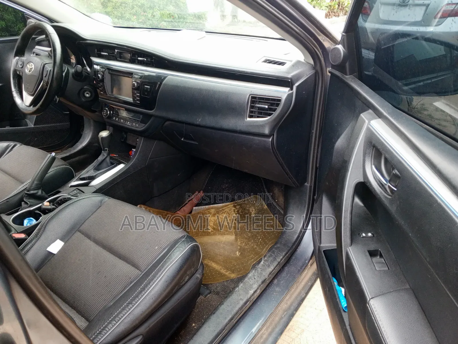 Toyota Corolla 2016 Gray