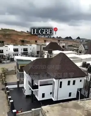 4bdrm Duplex in Lugbe District for sale