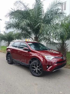 Toyota RAV4 2018 Red