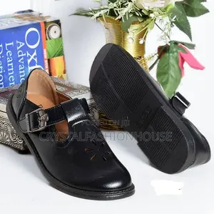 Original Cortina School Shoe Available in Sizes 25 to 45