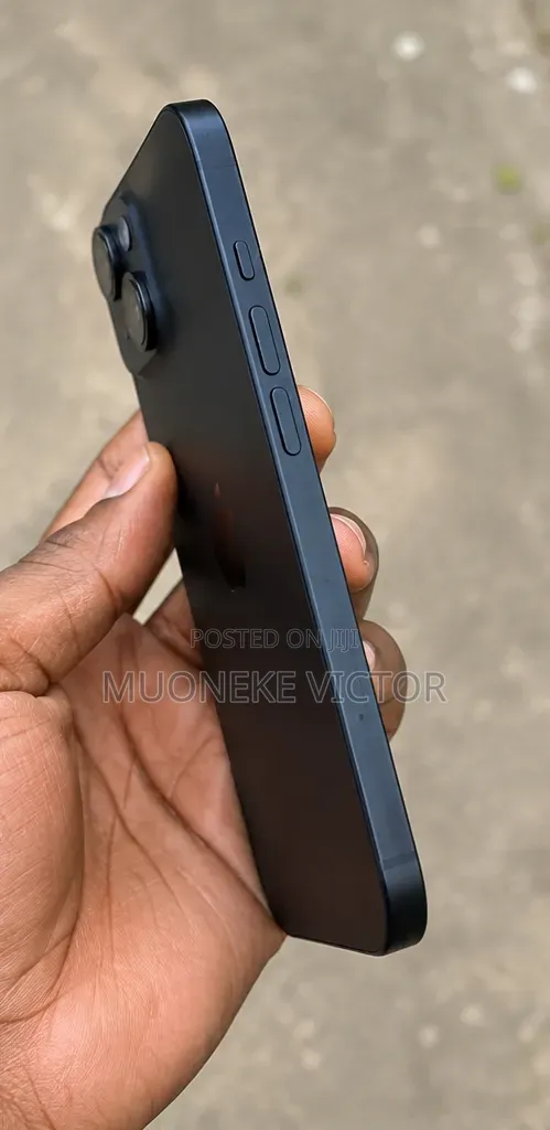 Apple iPhone 15 128 GB Black