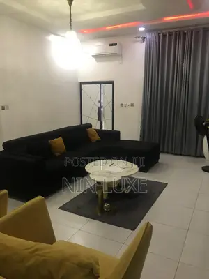 Comfortable and Serviced Room in a Shared Apartment