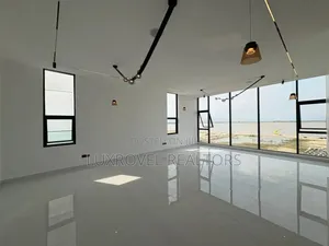 Furnished 4bdrm Townhouse / Terrace in Lekki Phase 1 for rent