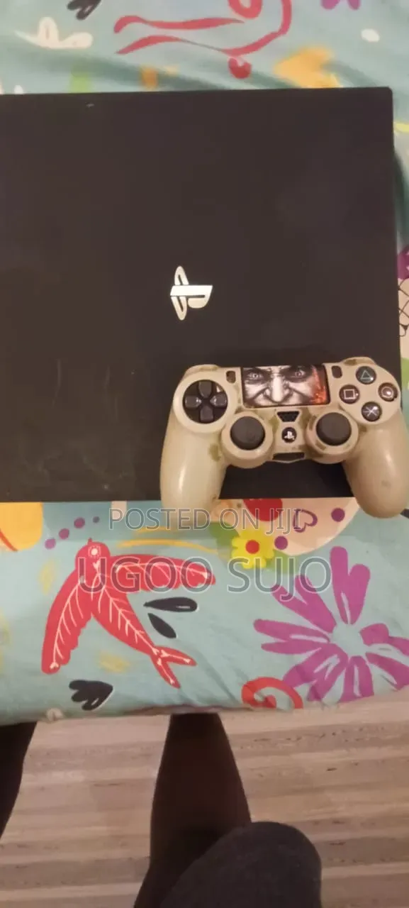 Ps4 Pro Console
