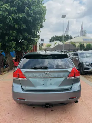 Toyota Venza V6 AWD 2011 Green