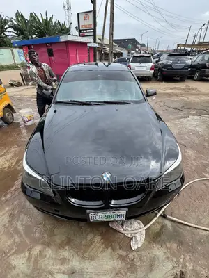 BMW 528i 2009 Black