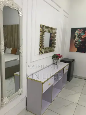 A Beautiful Room en-Suite in a Luxurious Shared Apartment