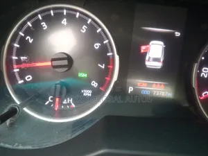 Toyota RAV4 XLE 2021 Silver