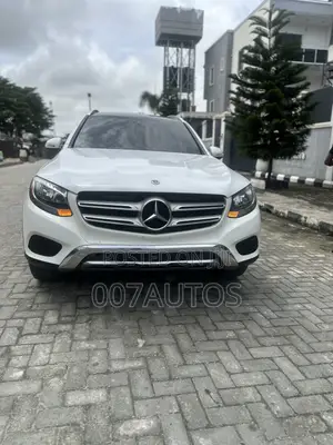 Mercedes-Benz GLC-Class 2017 White