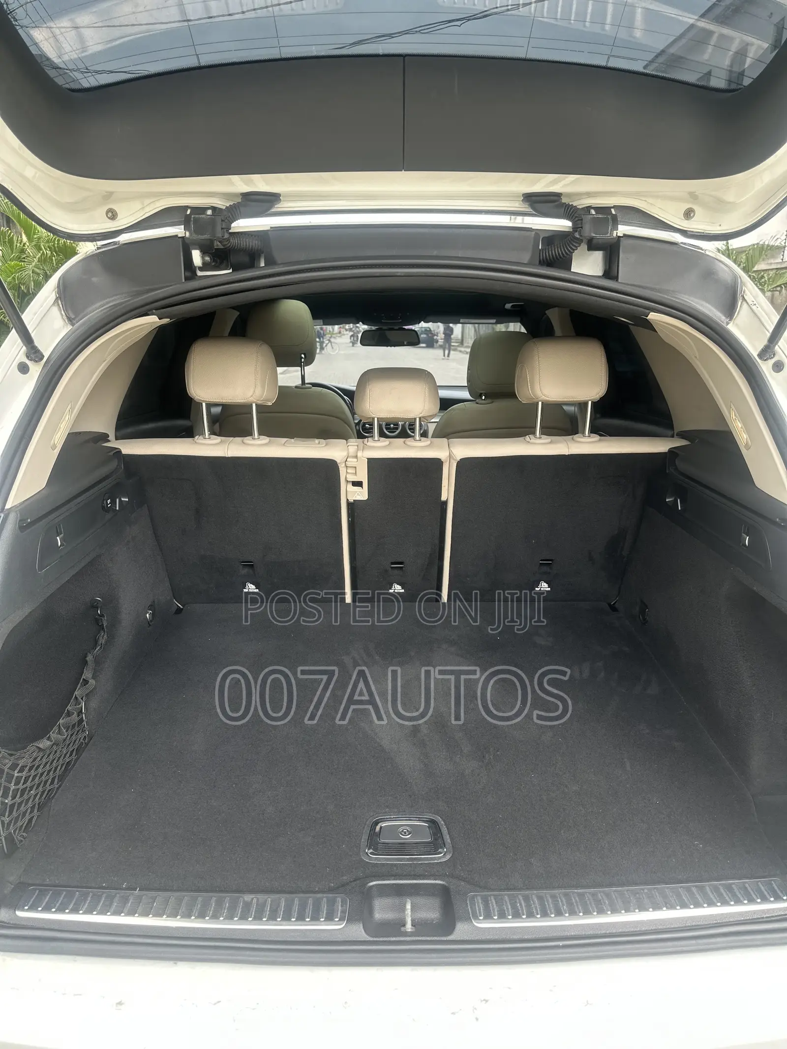 Mercedes-Benz GLC-Class 2017 White