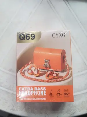Q69 Extra Bass Earpod