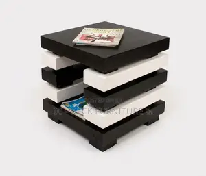 SSL8 Shakespeare Design Side Stools