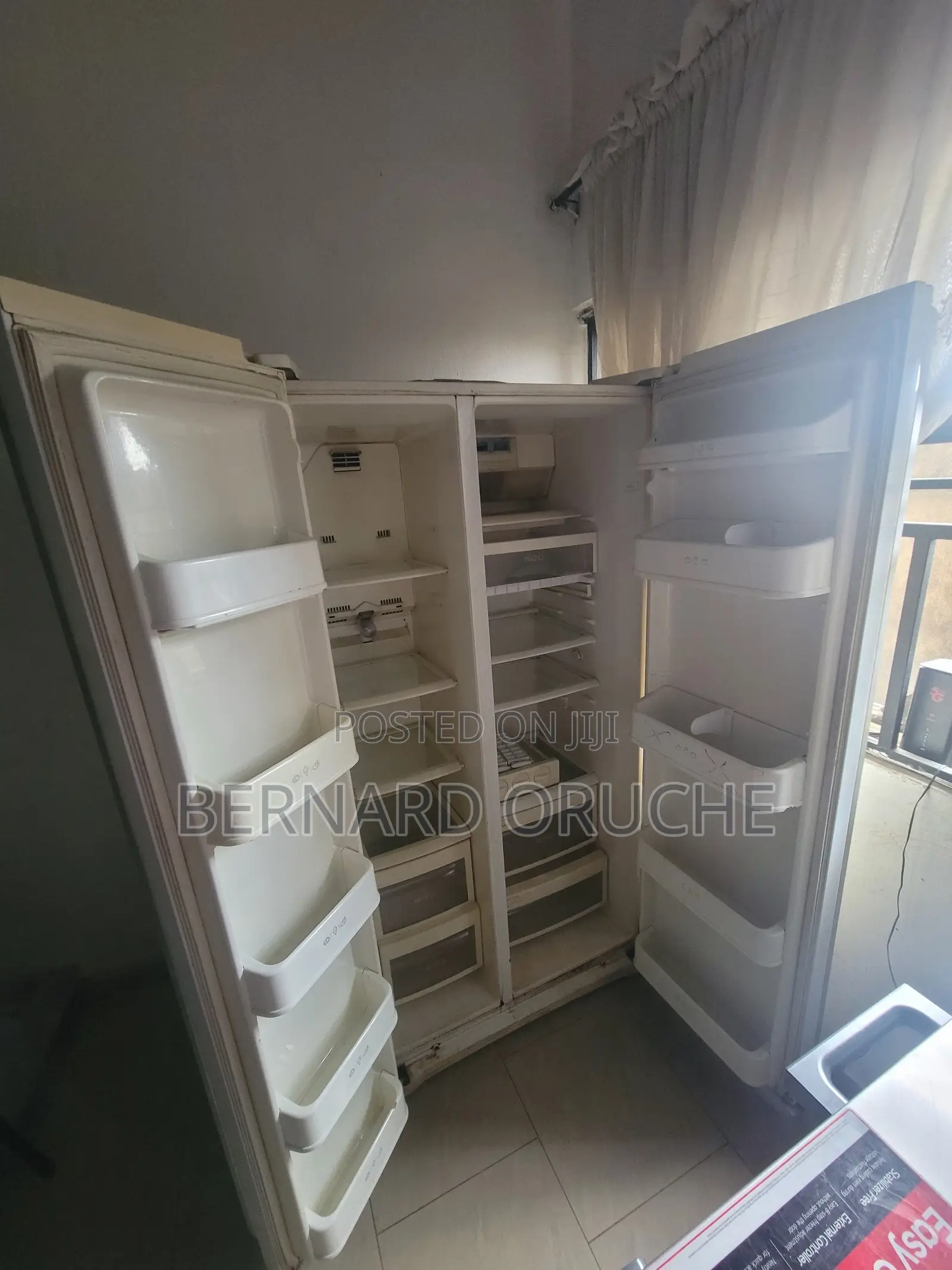 Standing Double Door Freezer