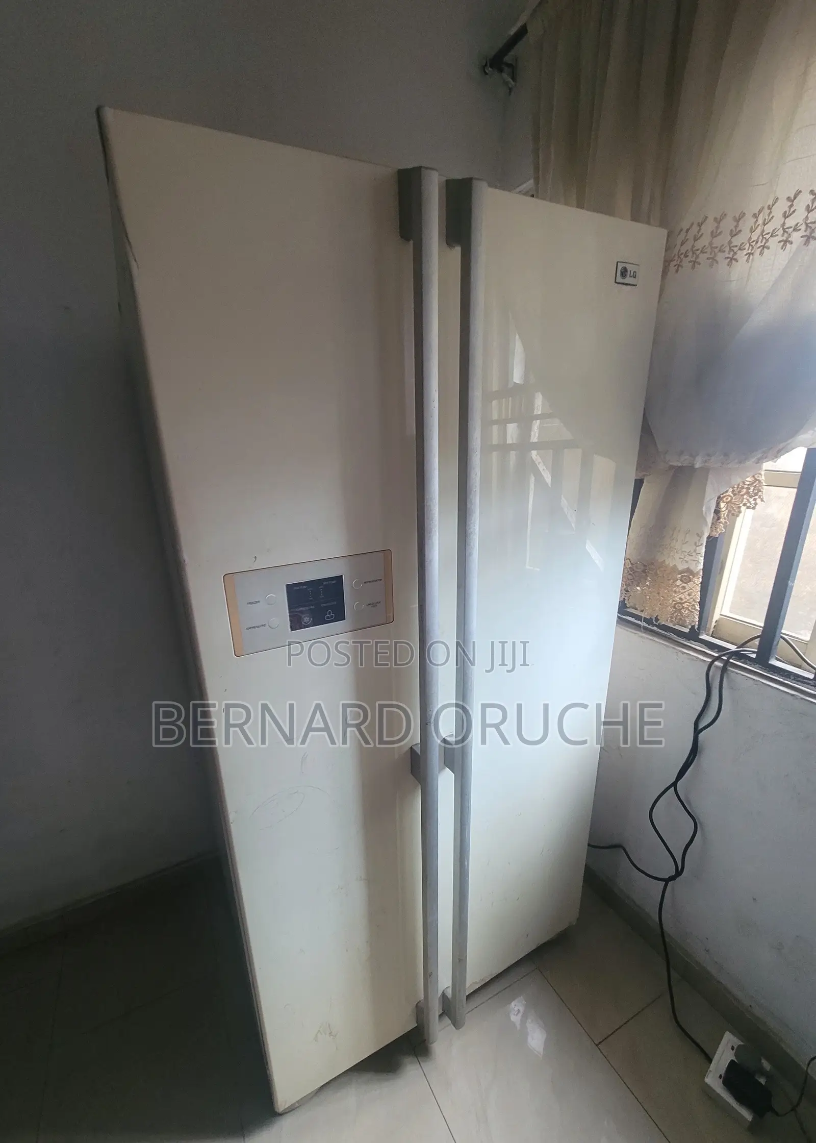 Standing Double Door Freezer