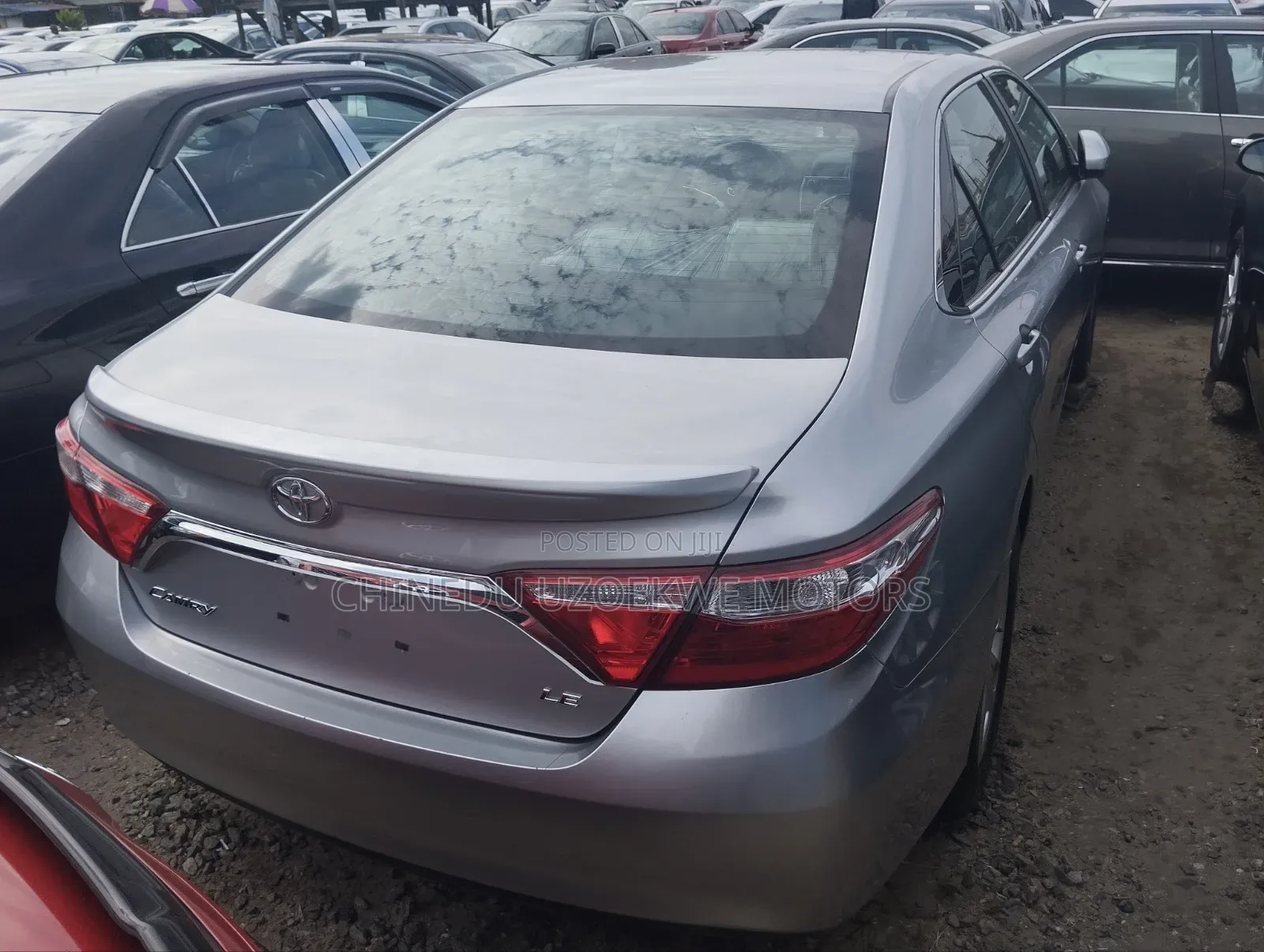 Toyota Camry 2016 Silver
